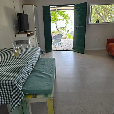 Josh Apartment