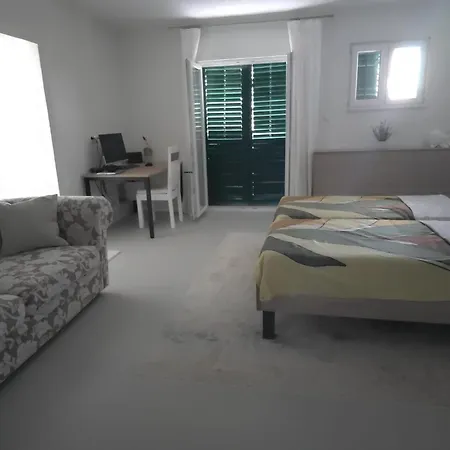 Josh Apartment